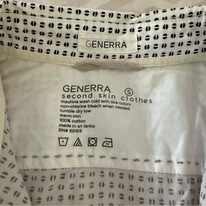 GENERRA Second Skin White and Black Casual Button Down Shirt Small